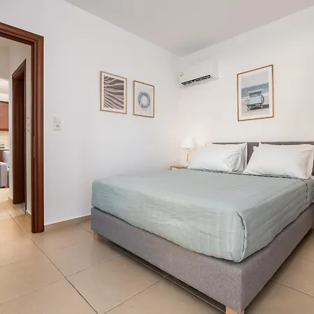 Town, 3 Min To - Kyma 4