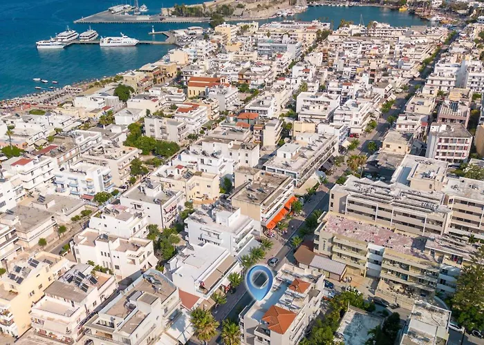 Town, 3 Min To - Kyma 4 *