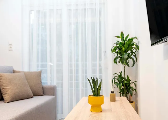 Town, 3 Min To - Kyma 4 Apartman